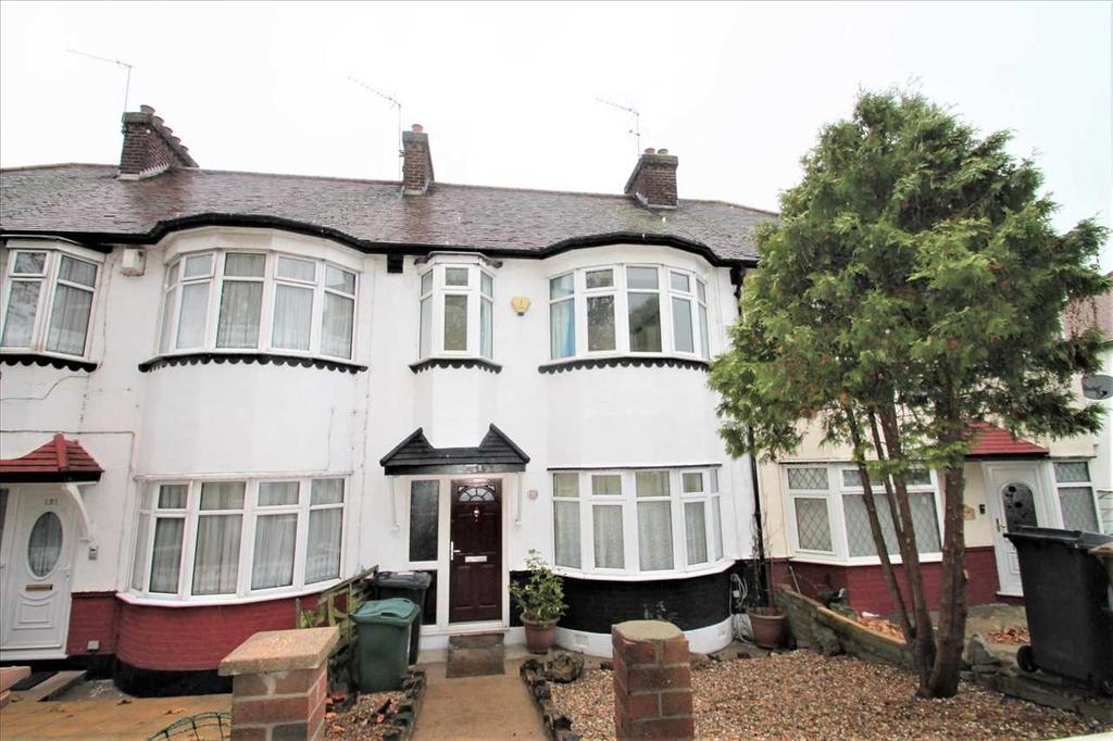 Waltham Way, Chingford 3 bed terraced house £470,000