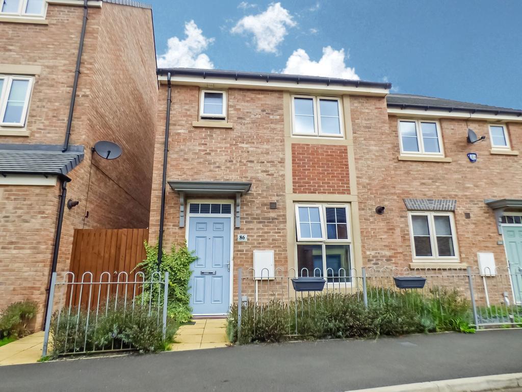 Whitworth Park Drive, Elba Park... 3 bed terraced house £179,995