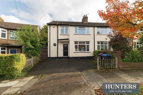 40 Hill Crescent, Surbiton, KT5 8DP