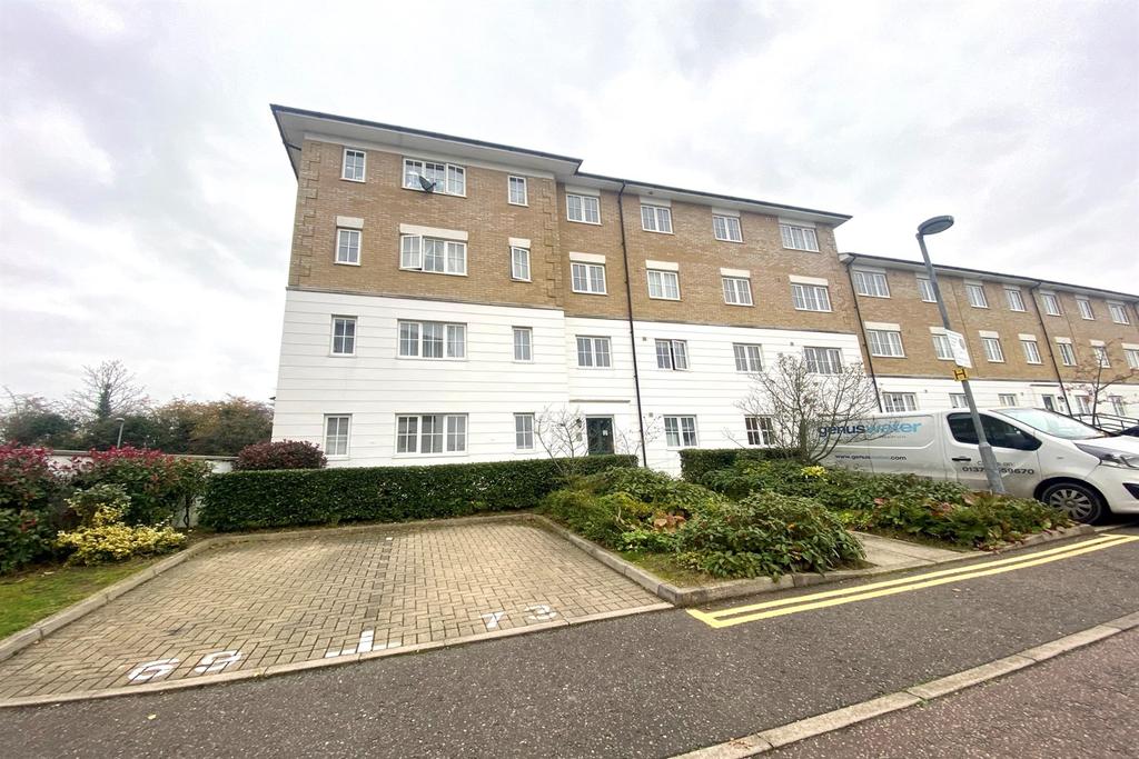 The Yard, Braintree, CM7 2 bed apartment £175,000