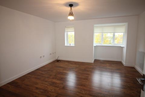 2 bedroom flat to rent - Rookes Crescent, Chelmsford, CM1