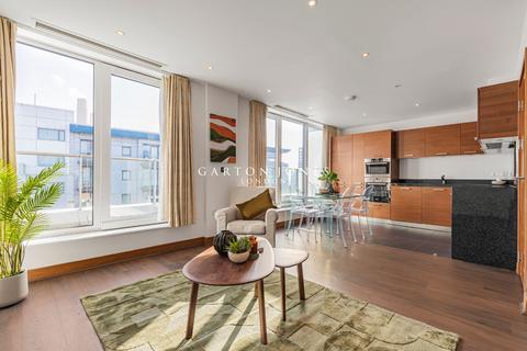 3 bedroom apartment to rent, Lanson Building, 348 Queenstown Road, London, SW11
