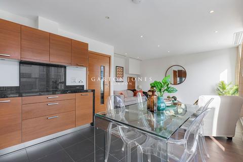 3 bedroom apartment to rent, Lanson Building, 348 Queenstown Road, London, SW11
