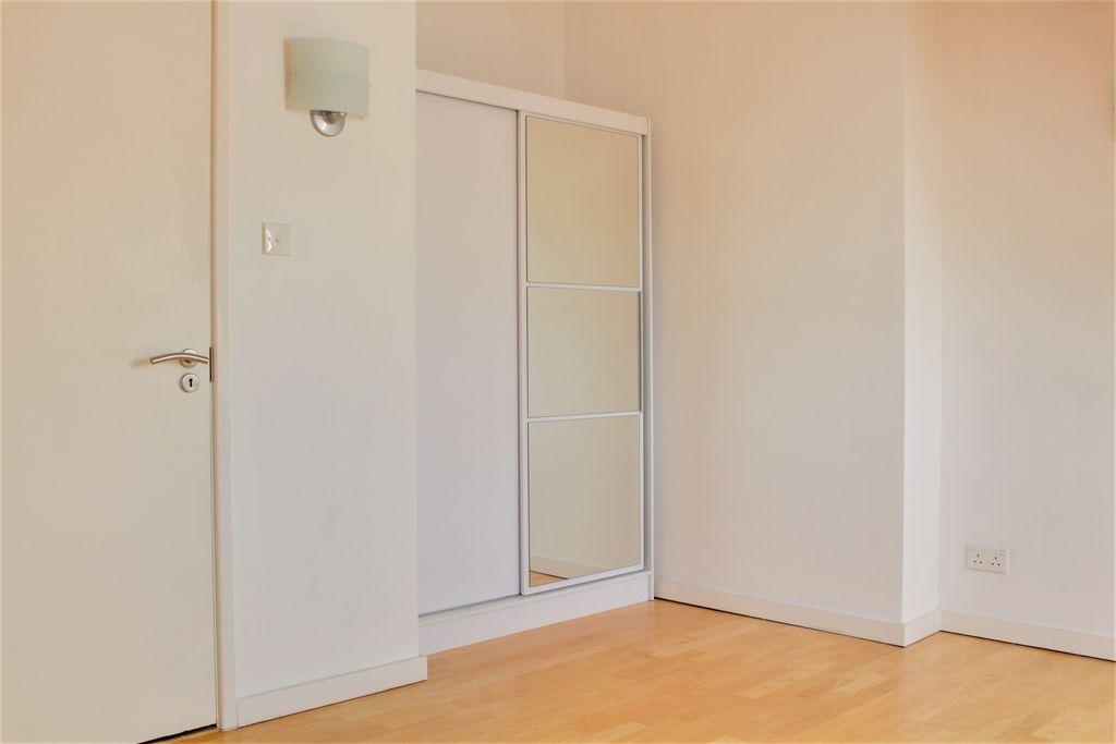 Bedroom 1 (Double)