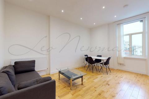 2 bedroom flat to rent, Earls Court Gardens, Earls Court, SW5