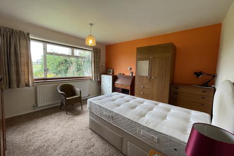 13 Bettertons Close, Fairford, GL7 4HY