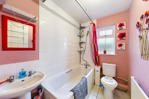 42 Larkham Close, Feltham, TW13 4QN