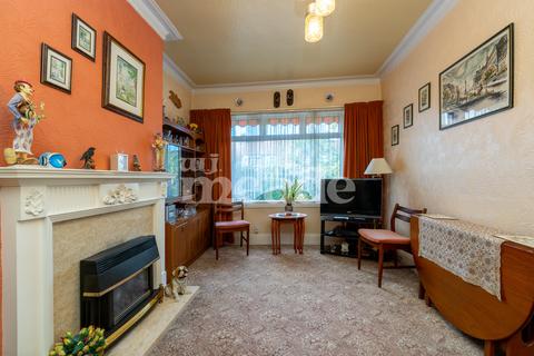 45 Lyndhurst Road, London, E4 9JU