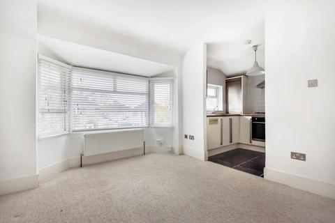 6b Brookfield Crescent, Headington, Oxford, OX3 0AZ