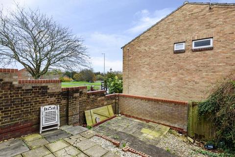 3 bedroom end of terrace house to rent, Warneford Close,  West Swindon,  SN5