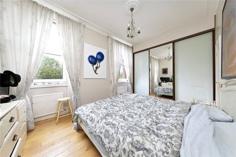 Flat 2, 21 Queens Road, Richmond, TW10 6JW