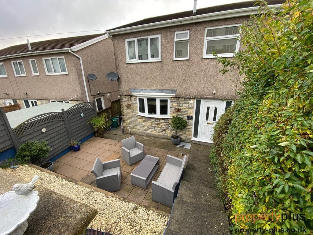 Kensington Drive Porth Porth 3 bed semidetached house £194,950