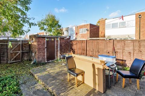226 Fowler Road, Aylesbury, HP19 7QW