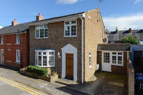 5 bedroom detached house to rent, Ryde Street, Canterbury