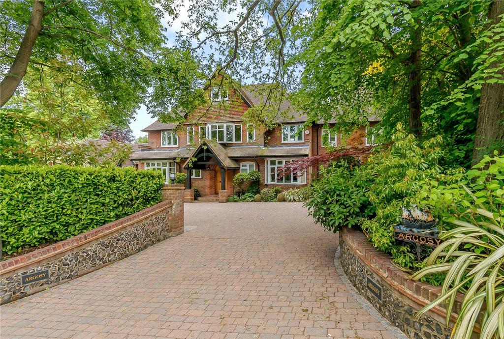 Burtons Lane, Chalfont St. Giles, Buckinghamshire, HP8 6 bed detached