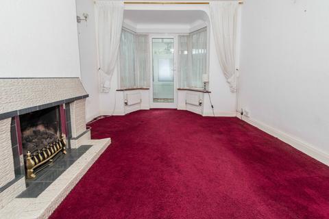 56 Gomshall Avenue, Wallington, SM6 8NY