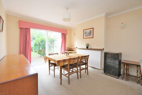 7 Swan Close, Orpington, BR5 2NA