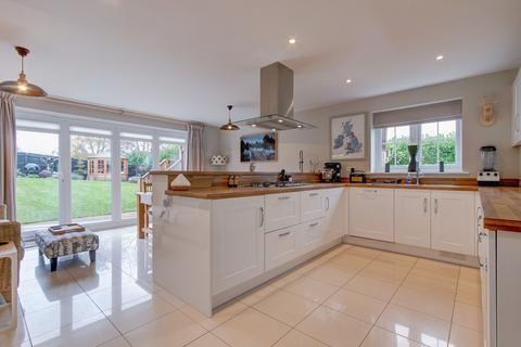 2 Ross Crescent, Inkberrow, Worcester, WR7 4FG
