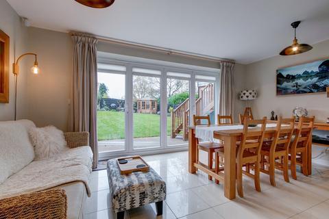 2 Ross Crescent, Inkberrow, Worcester, WR7 4FG