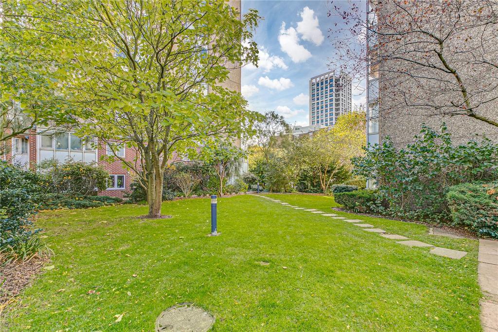 Communal Gdns