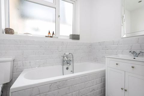 25 Gerda Road, London, SE9 3SW