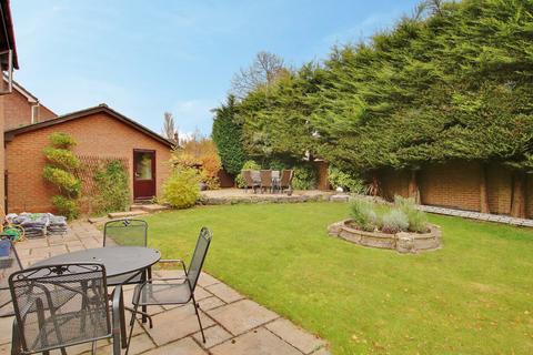 5 Betteridge Drive, Rownhams, Southampton, SO16 8LE