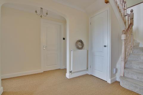 5 Betteridge Drive, Rownhams, Southampton, SO16 8LE