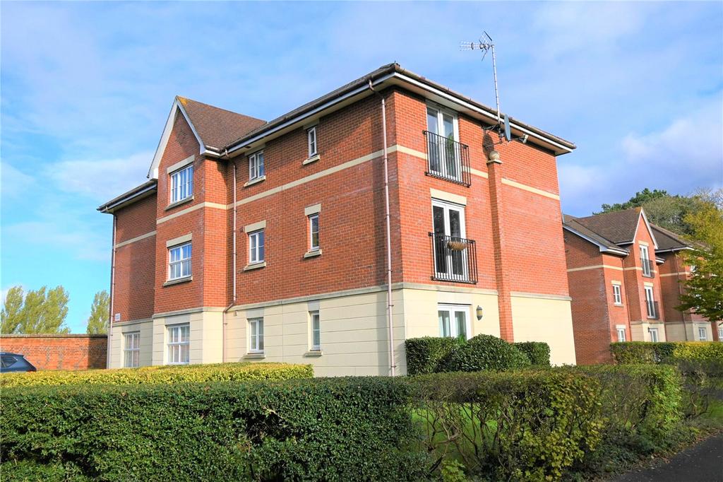 Bayley House, Basingstoke, Hampshire, RG21 2 bed apartment £1,150 pcm