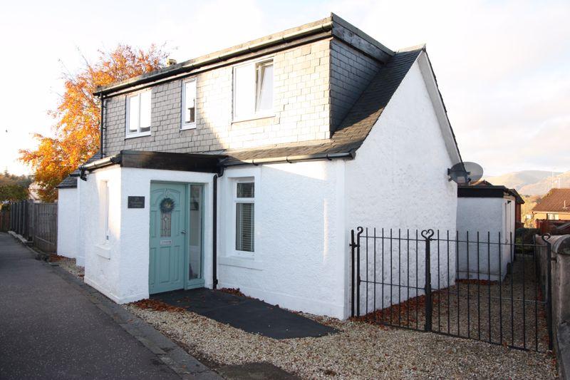 37 Alloa Road, Clackmannan 2 bed semidetached villa £164,950