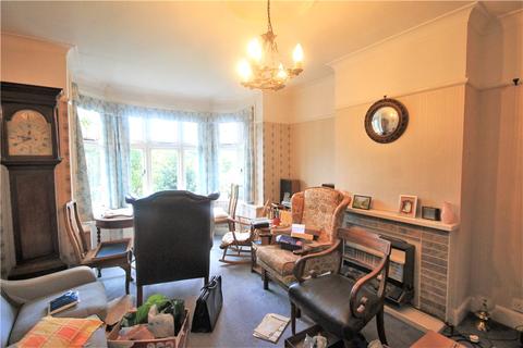 40 Gordon Close, Staines-upon-thames, TW18 1AR