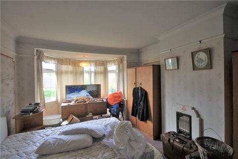 40 Gordon Close, Staines-upon-thames, TW18 1AR