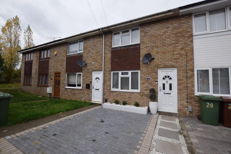 Tomkins Close, StanfordLeHope 2 bed terraced house £1,300 pcm (£300 pw)
