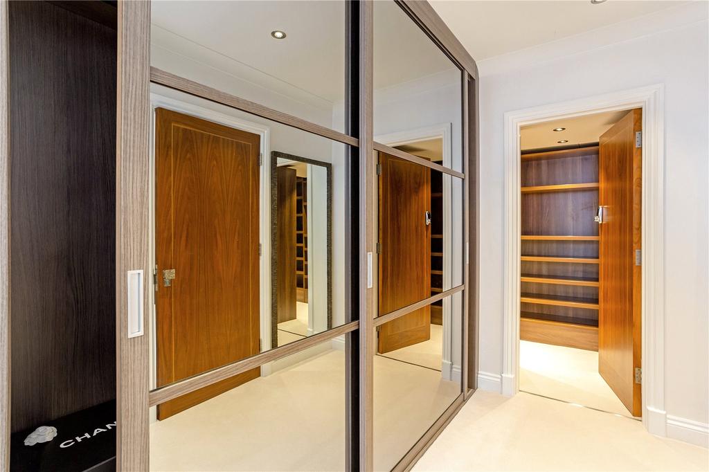 Dressing Room