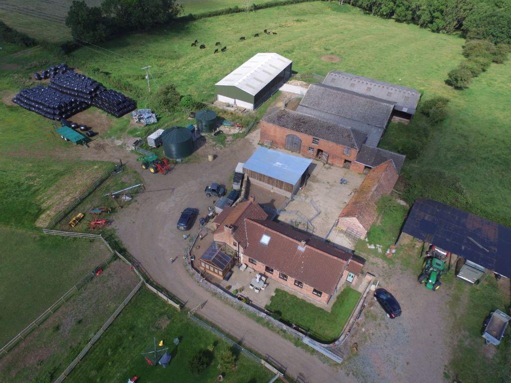 Holwell Lane, Holwell, Melton Mowbray 4 bed farm house £1,700,000