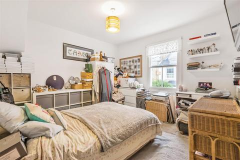 37 New Road, Richmond, TW10 7HZ