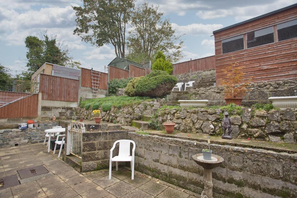Lower Road, River, Dover 3 bed semidetached house £350,000