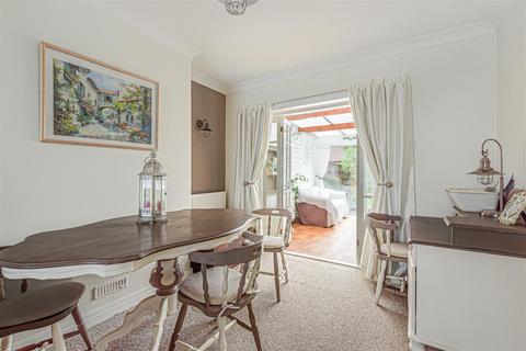 16 Maudon Grove, Norton, Malton, YO17 8AH