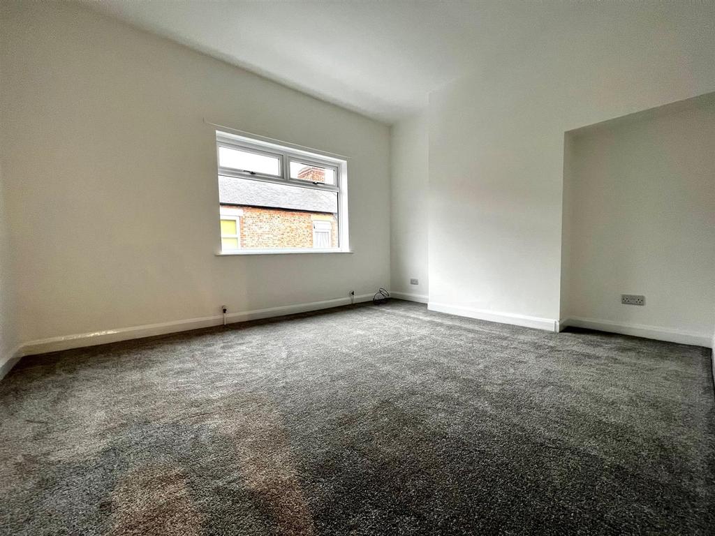 Gordon Street, York 2 bed house £995 pcm (£230 pw)