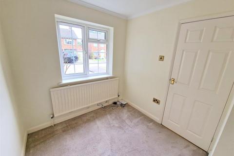 4 bedroom detached house to rent, Hopkirk Close, Danbury