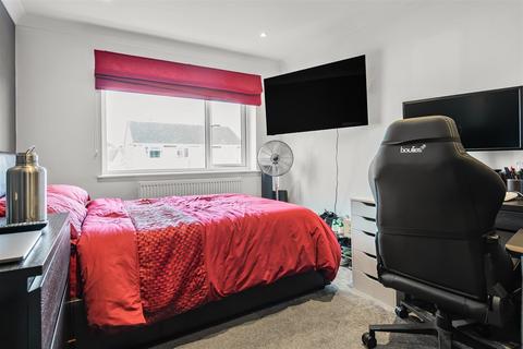 14 Bridle Drive, Clapham, Bedford, MK41 6BB