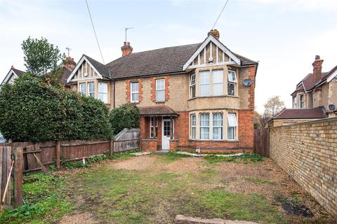 101 Bromham Road, Bedford, MK40 4BS