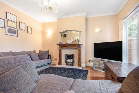 101 Bromham Road, Bedford, MK40 4BS