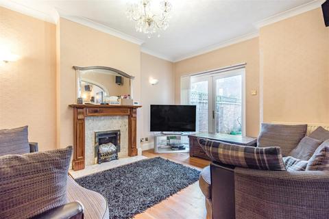101 Bromham Road, Bedford, MK40 4BS