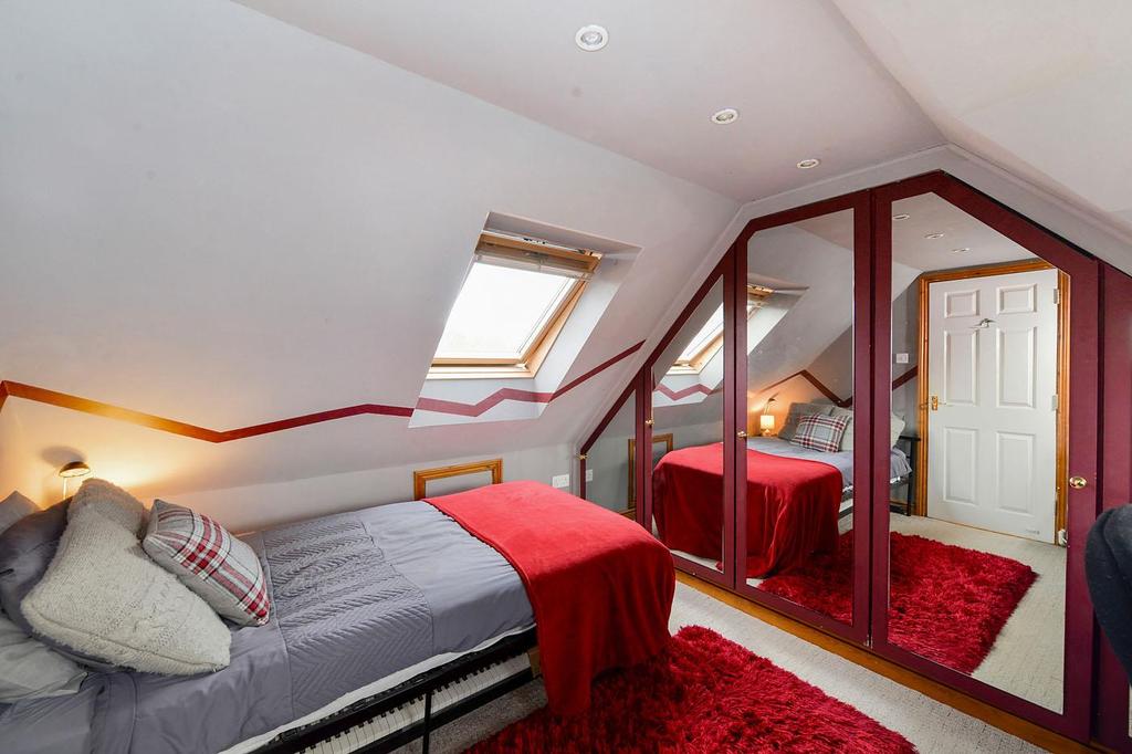 Loft Bedroom 2