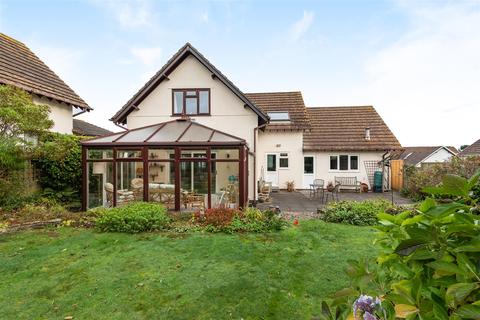 1 Crestway, Strete, Dartmouth, TQ6 0SF