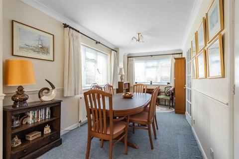 1 Crestway, Strete, Dartmouth, TQ6 0SF