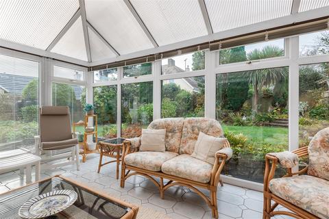 1 Crestway, Strete, Dartmouth, TQ6 0SF
