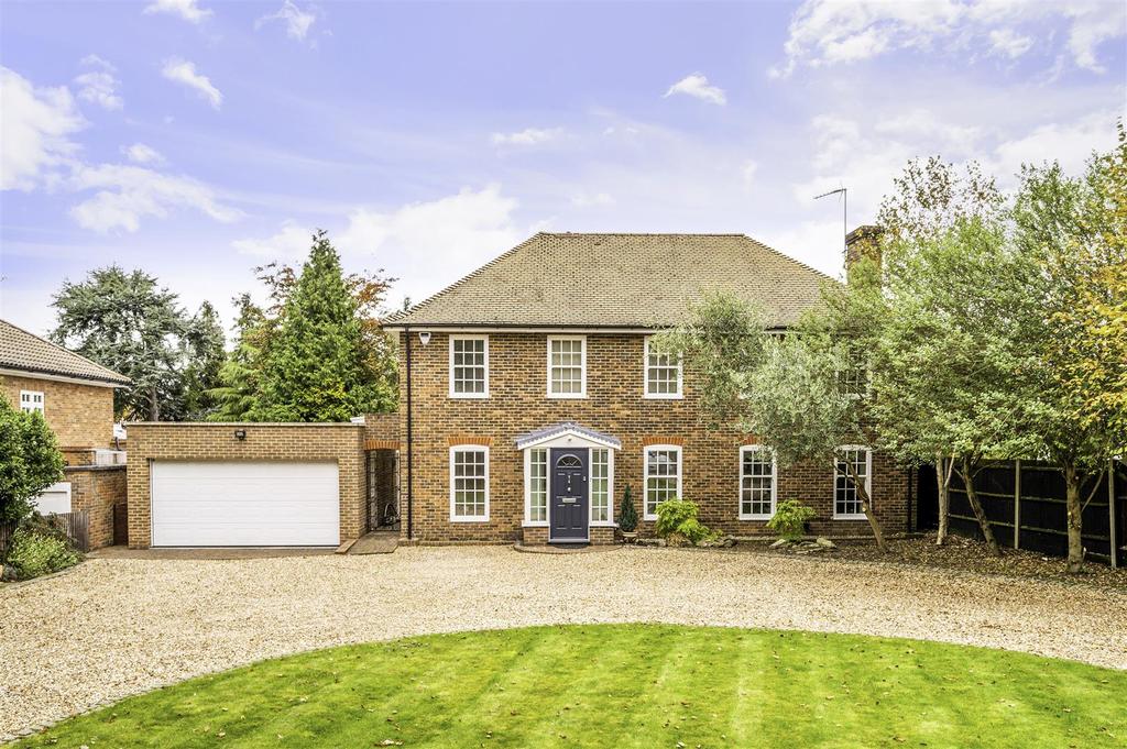Burgh Heath Road, Epsom 4 bed detached house £1,150,000