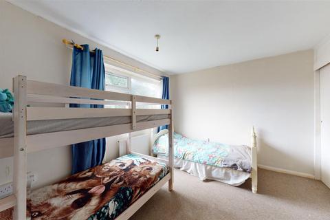 35 Copinger Close, Canterbury, CT2 7DJ