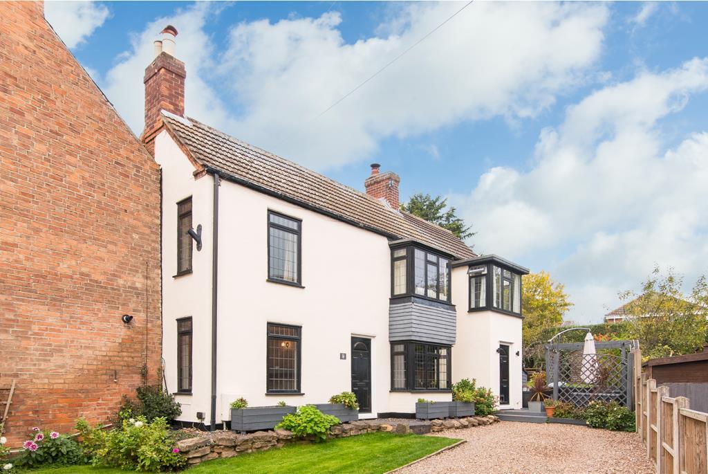 Main Street, Lowdham, Nottingham 3 bed house £450,000